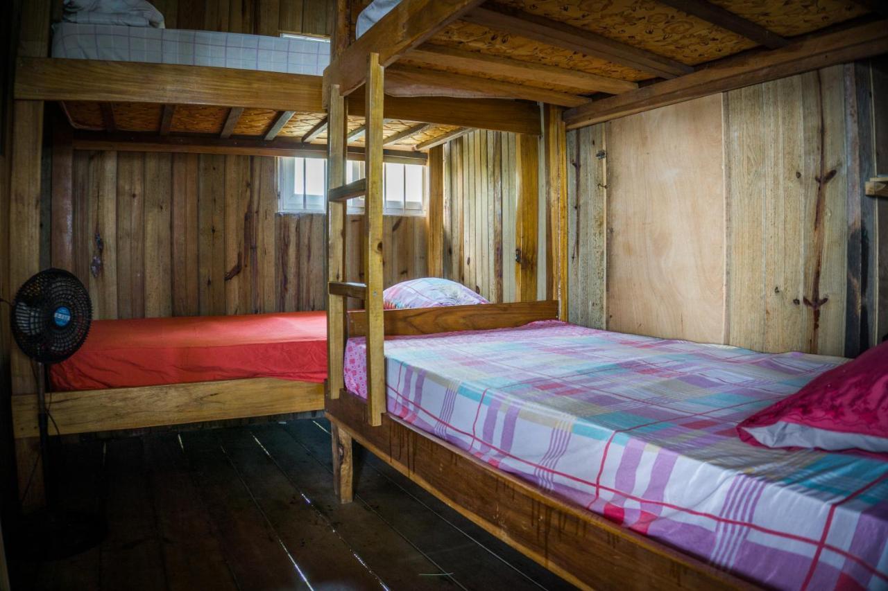 Hostal On The Sea Bocas del Toro Exterior foto