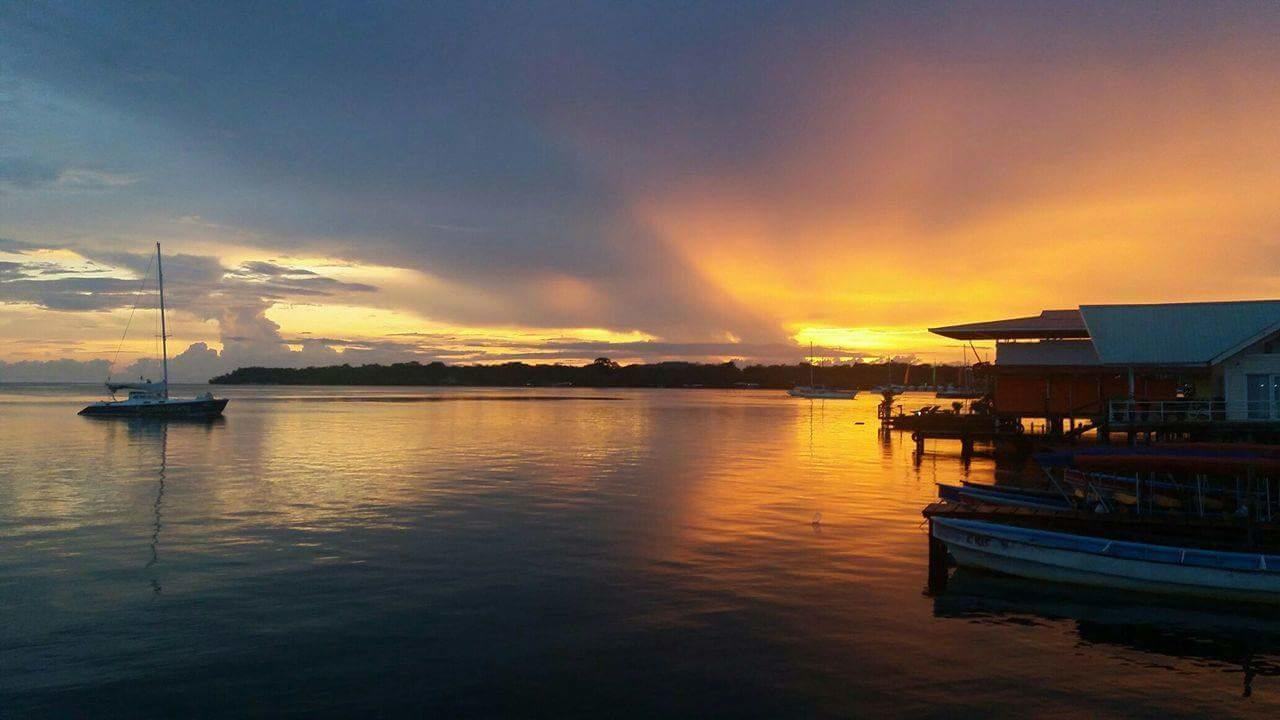 Hostal On The Sea Bocas del Toro Exterior foto